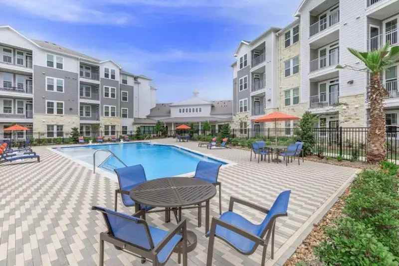 Retreat at Barbers Hill, Mont Belvieu, TX — Senior Living